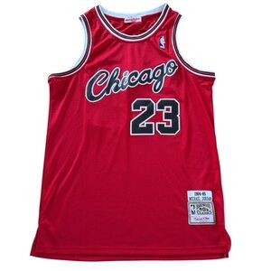 NWT CHICAGO BULLS MICHAEL JORDAN #23 1984-85 RED AUTHENTIC STITCHED JERSEY L(50)